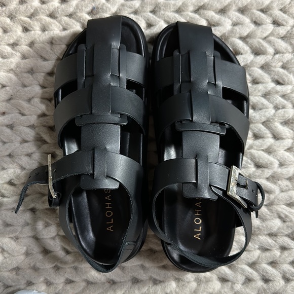 Alohas Backbone Black Leather Sandals - Picture 5 of 7